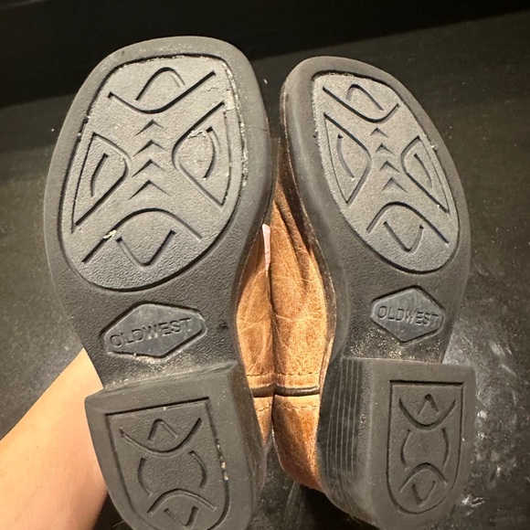 Oldwest Leather Boots - Picture 3 of 4